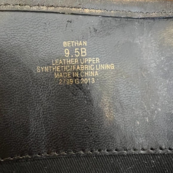 LAUREN Ralph Lauren Bethan style Tall Zip Black Leather Heel Boots, size 9.5 - Picture 9 of 10